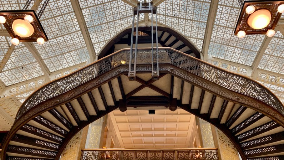 Inside of famous Chicago skyscraper with intricate architecture