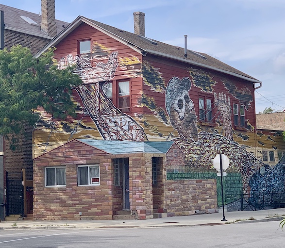 Take a look at our Chicago neighborhood guide and visit Pilsen!